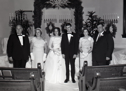 1586- Teresa Drennan-Robin Dale wedding, July 3, 1964