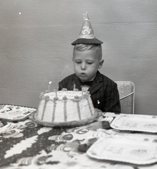 1627- Neil Wright 4th birthday party December 12 1964