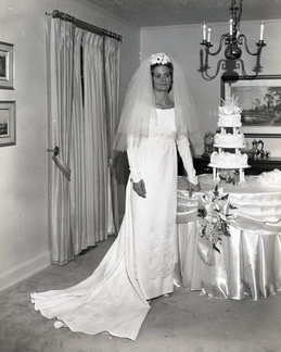 1825- Kay Dorn wedding  August 7 1966