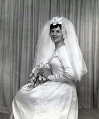 1829- Bernice Bentley wedding dress  August 12 1966