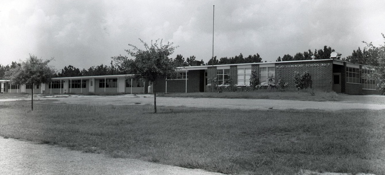1831- All Seven Schools in McCormick County  August 16 1966
