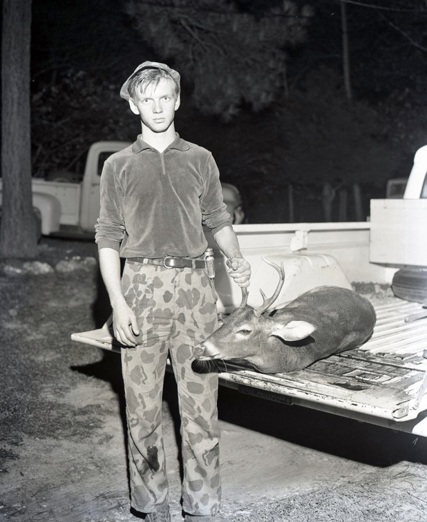 1854- Bernie Edmunds    deer kill October 31 1966
