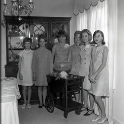 2086- Marilyn Leverett wedding March 18 1968