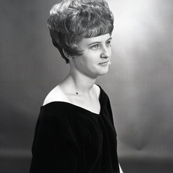 2095- Carolyn Dorn announcement photos April 1 1968