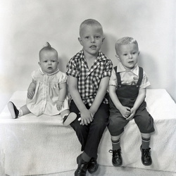 2125- Mack Ashmore's children May 1 1968