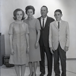 2149- Murry Prince Family May 19 1968