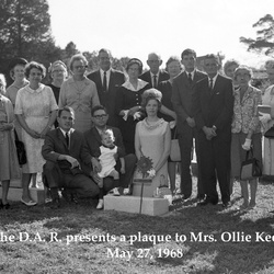 2175- D A R Plaque to Mrs Ollie Keown May 27 1968