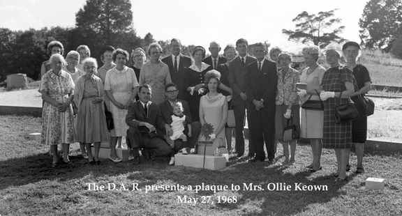 2175- D.A.R Plaque to Mrs. Ollie Keown, May 27, 1968