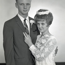 2181- Bernie and Carolyn Edmunds May 31 1968