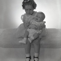 2208- Betty Reilley's children, July 6, 1968