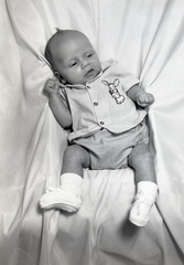 2234- Jackie Edmund's baby, August 13, 1968