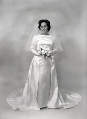 2027- Sandra Timmerman, wedding dress, December 6, 1967
