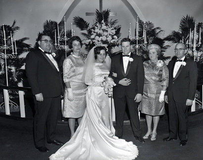 2036- Sandra Timmerman Gilbert Bentley wedding, December 27, 1967