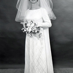 2254- Melanie Craycraft wedding dress September 22 1968