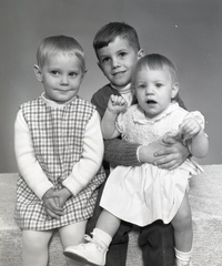 2358- George Henderson's children, January 18, 1969