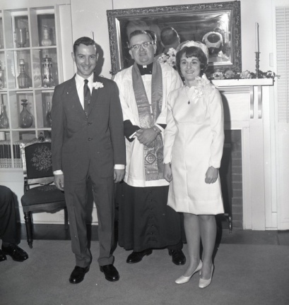 2404- Bobbie Lynn Patterson Wedding, March 22, 1969