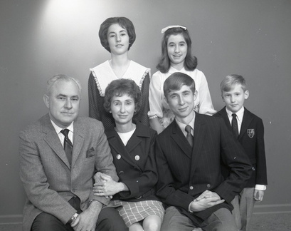 2413- W A Pruitt Family, April 6, 1969