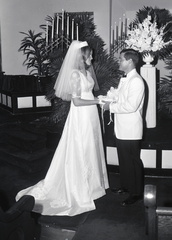 2484- Alice Mitchum wedding, May 30, 1969