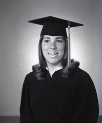 2487-  Lura Smich LHS May 31, 1969