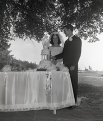 2494-  Linda Simmons wedding, Thomson, GA, June 7, 1969