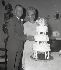 2564- Mr and Mrs S T Reed 25th Anniversary, September 28, 1969