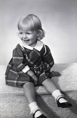 2577- Linda Hayes baby, October 11, 1969