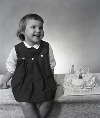 2582- Kim Browne, 3 years old, October 19, 1969