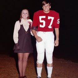 2589- LHS Homecoming 1969 Oct 31 1969
