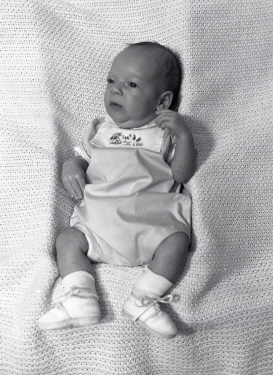 2597- Donna Creswel'ls baby, November 15, 1969