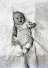 2612- Shirley Ellison Park's baby, December 6,1969