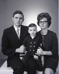 2618- Bruce Palmer family, December 10, 1969