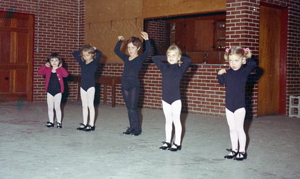 2637-  Bonnie Franc Edmonds Dance, Christmas 1969