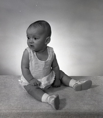 2690- Judy Brown's baby, March 29, 1970
