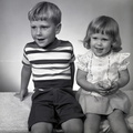 2785- Sue Wilkes children, June 23, 1970