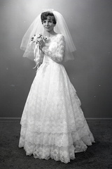 2812- Kathy Walker wedding dress, July 22, 1970