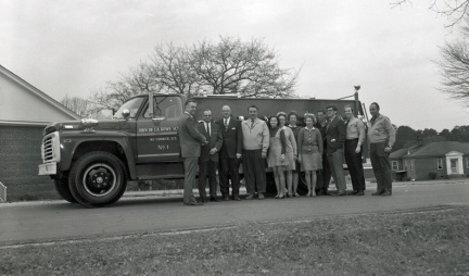 3981- De La Howe new fire truck, April 5, 1971