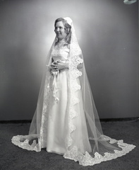 3992- Linda Bryan wedding dress, April 17, 1971