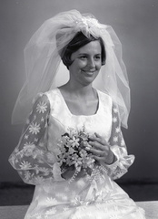 4007- Francis Steed wedding dress, Lincolnton, May 5, 1971