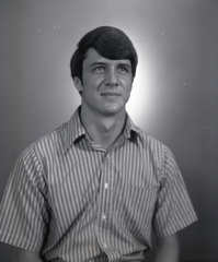 4042- Steve Baggett, passport photo, June 1971