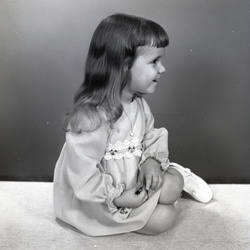 4056- Jennifer Reynolds 3 years old July 17 1971
