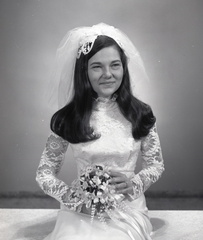 4057- Isabelle Long wedding dress, July 17, 1971