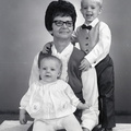 4094- Barbara Cade's children and mother, September 12, 1971
