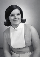 4099- Brenda Timmerman announcement photo, September 18, 1971