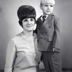 4100- Jan Brown and son September 23 1971