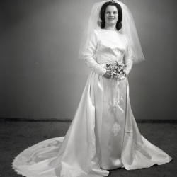 4149- Brenda Timmerman wedding dress November 24 1971