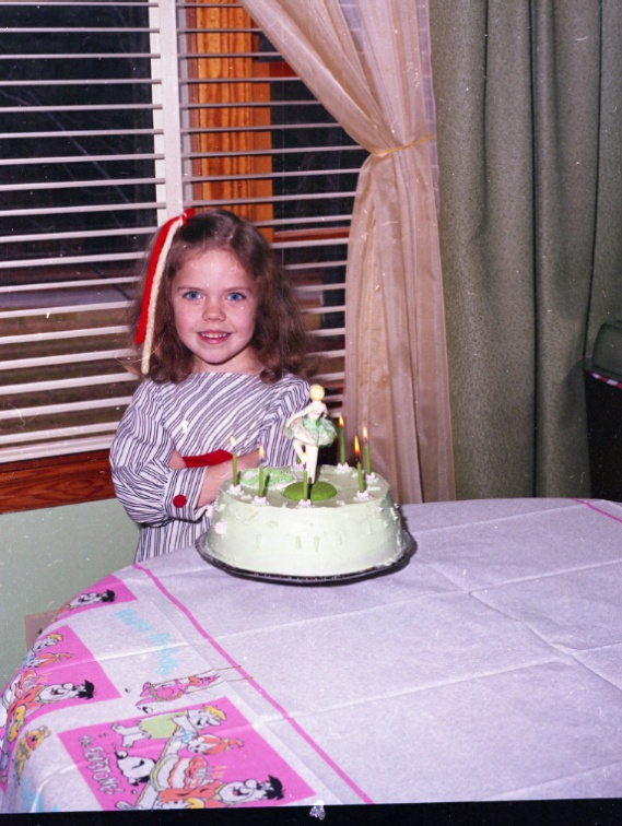 4236- Bonnie Franc Edmonds 7th birthday party, February 26, 1972