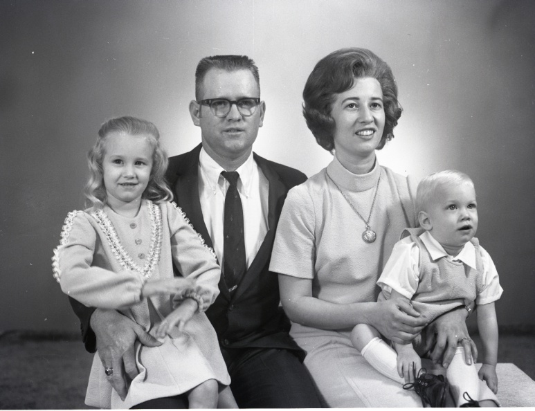 4251- Hugh Goff family, April 1, 1972