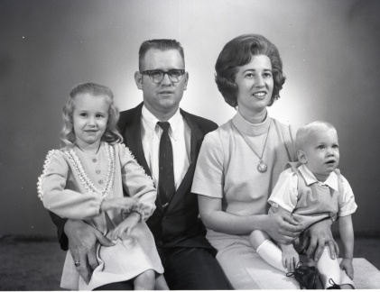 4251- Hugh Goff family, April 1, 1972