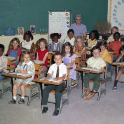 4289- McCormick Elementary First Grade May 17 1972