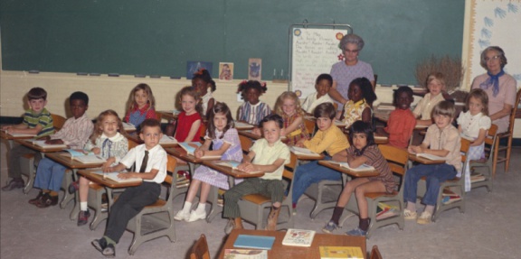 4289- McCormick Elementary First Grade, May 17, 1972
